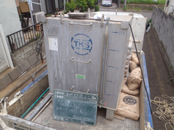 家 傾き修正 充填注入 B液.png